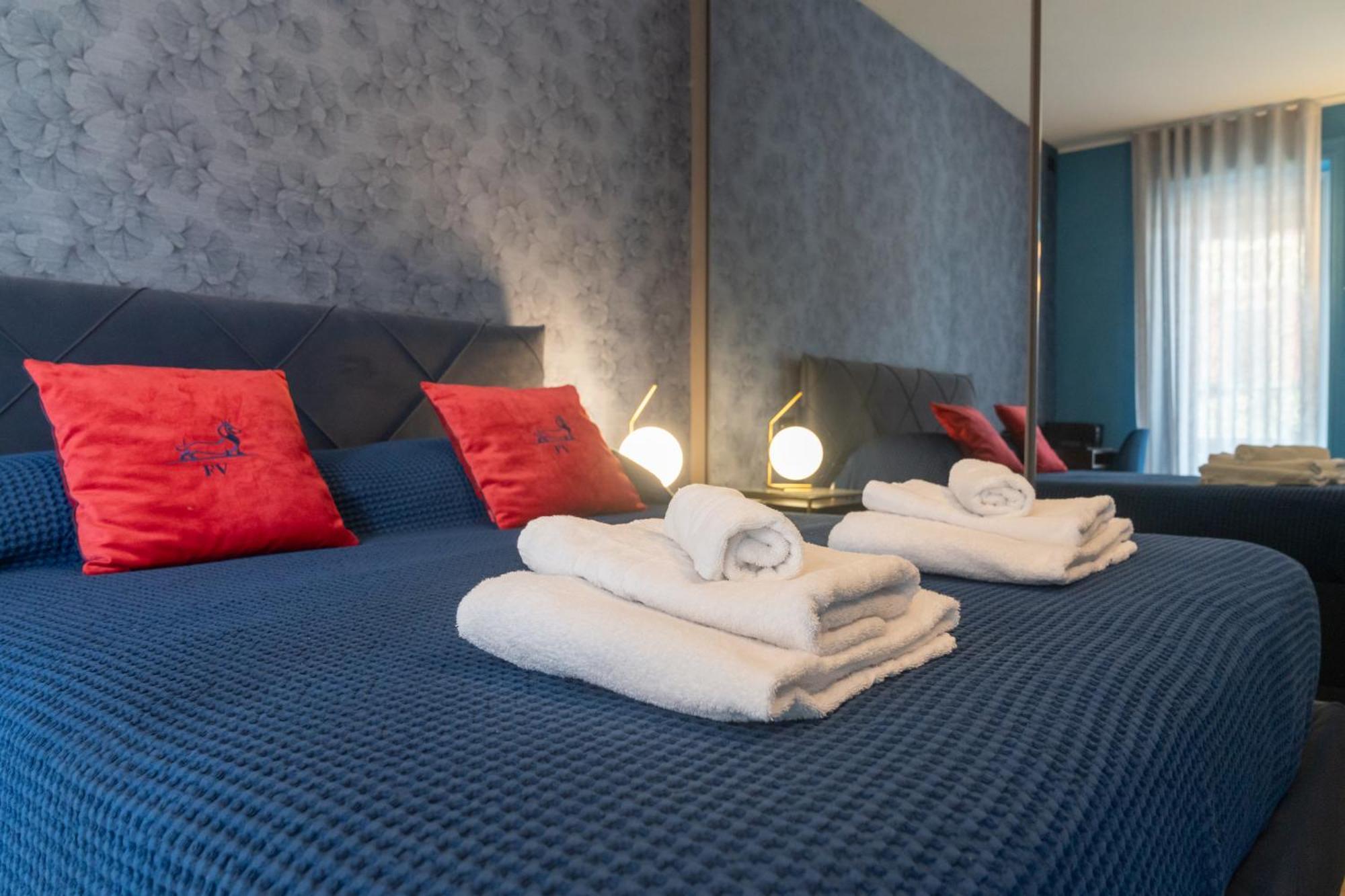 Suite Casa Degli Specchi, Appartamento Di Lusso In Galleria Buenos Aires Milano Exteriör bild